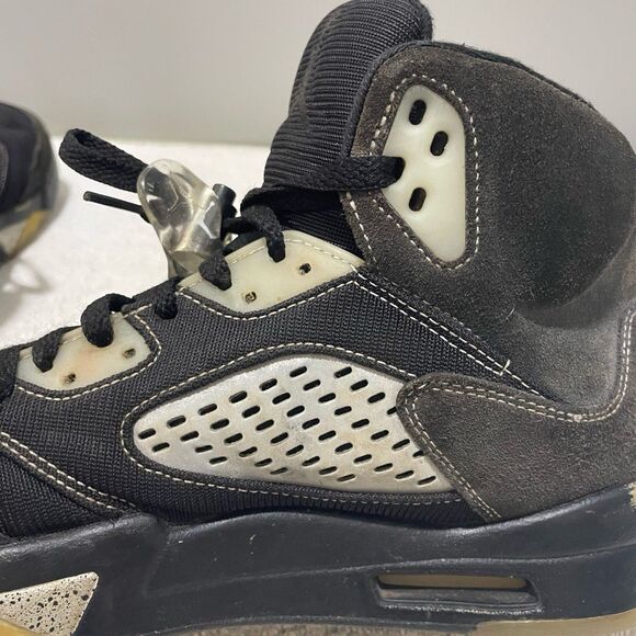 Air Jordan 5 Retro Anthracite Men's Size 11 Nike Basketball Sneakers Streetwear - Picture 9 of 14